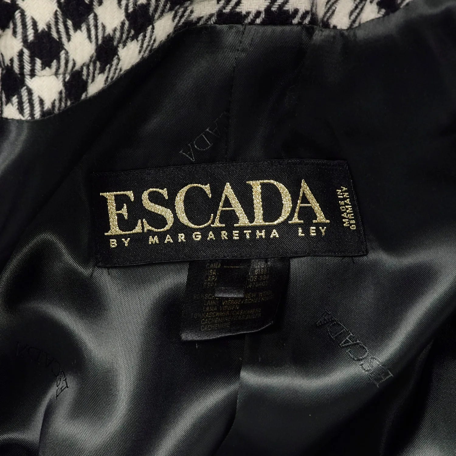 Large 1990s Escada Blazer Wool Black White Houndstooth Long Sleeve Cashmere Jacket