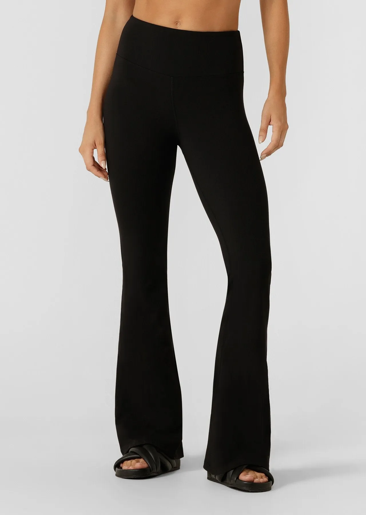 Lotus Flare Full Length Thermal Leggings | Black